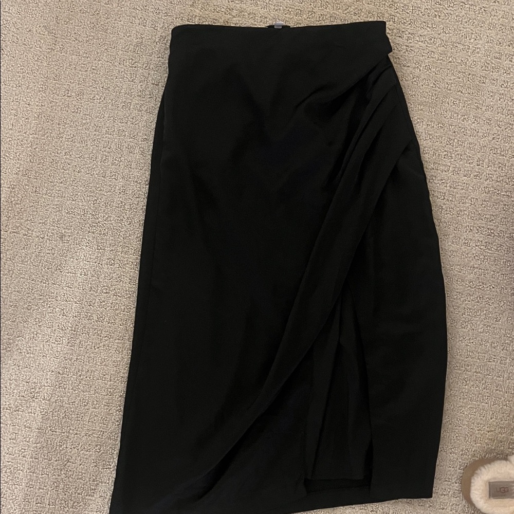 Elegant Black Women's Skirt satin